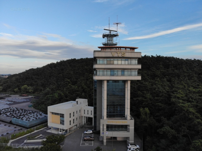 군산광역VTS. 서해지방해양경찰청 제공