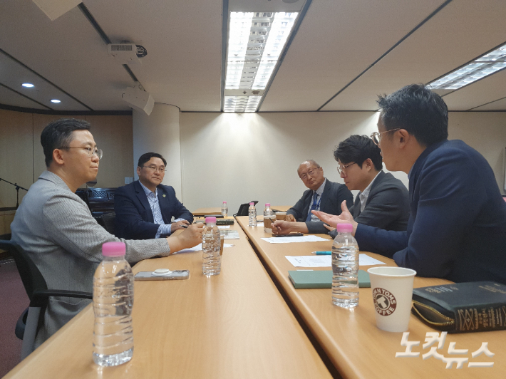 기독교대한감리회 제35회 총회 개척미자립정책위원회가 13일 서울 광화문 감리교본부에서 첫 모임을 갖고, 미자립교회 지원 방안을 논의하고 있다.