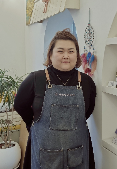  전라남도의 6월 농촌융복합산업인에 선정된 '라벤다 윤&필' 김선영 대표. 전라남도 제공 