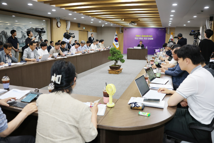 박완수 경남지사 취임 1주년 기자간담회. 경남도청 제공