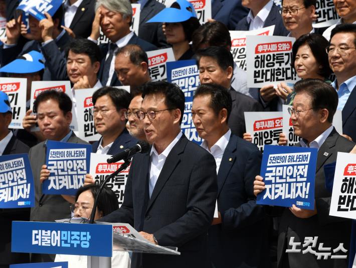 발언하는 박광온 원내대표