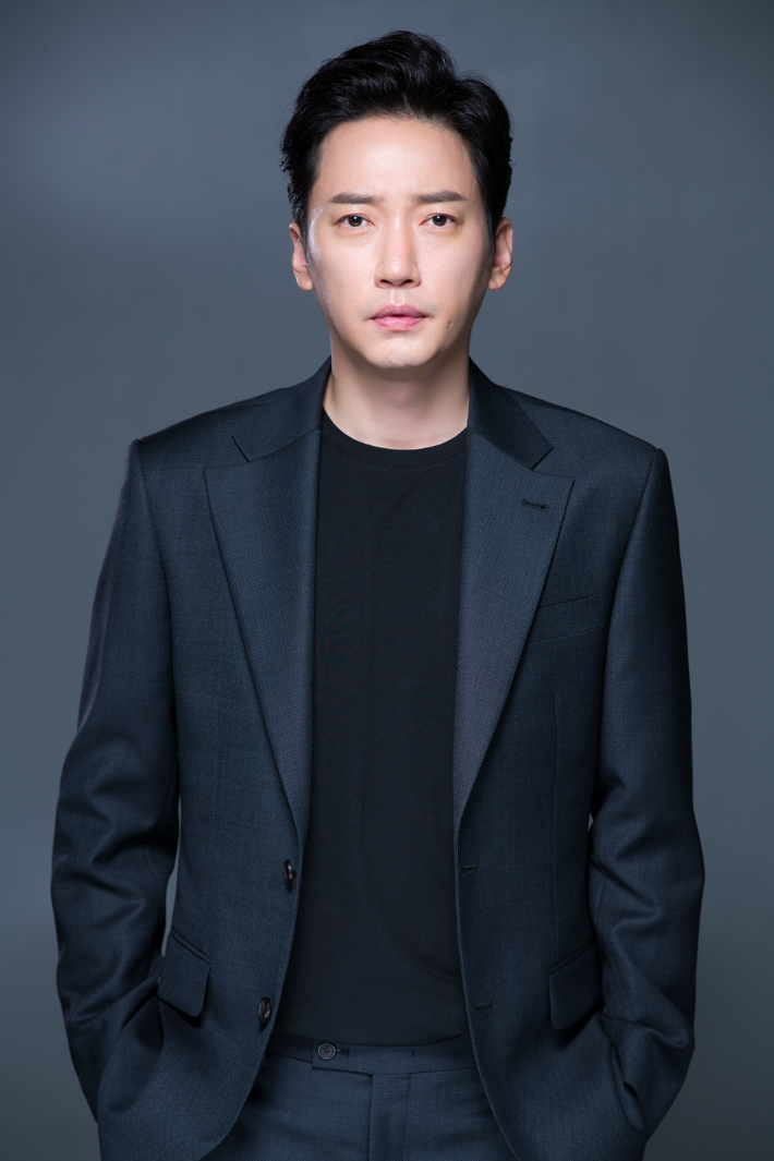 배우 이상보. 로로엔터테인먼트 제공