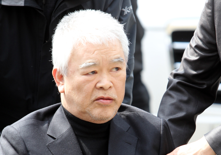 전 칠성파 두목 이강환. 연합뉴스