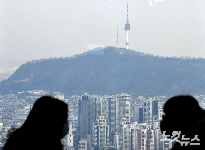 서울 여의도 63빌딩에서 바라본 서울시내 모습. 황진환 기자