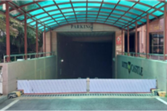 지하주차장 입구에 설치된 물막이판. 서울시 제공 