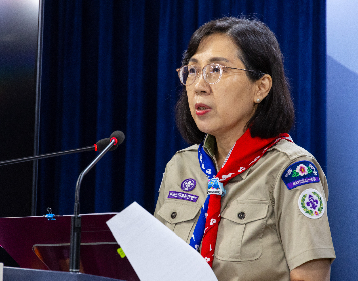 지난 25일 오후 김현숙 여성가족부 장관이 서울 종로구 정부서울청사에서 열린 기자회견에서 잼버리 준비 완료와 대회 운영 프로그램에 관해 설명하고 있다. 연합뉴스