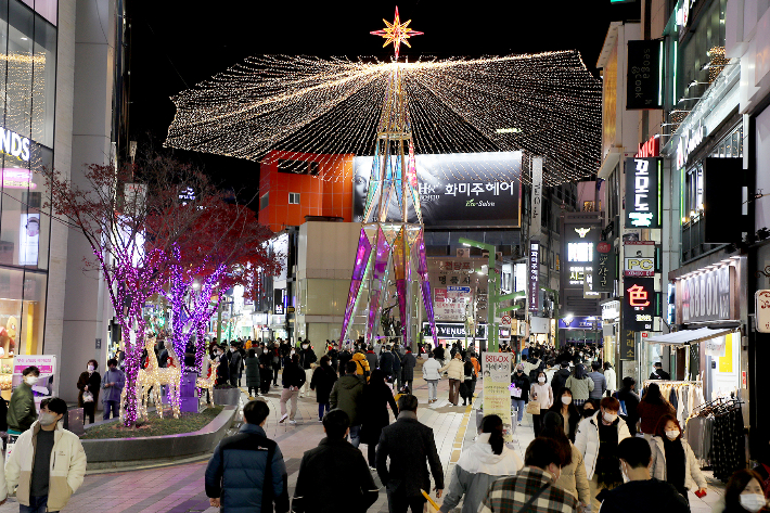 제13회 부산 크리스마스트리 문화 축제. 부산 중구 제공