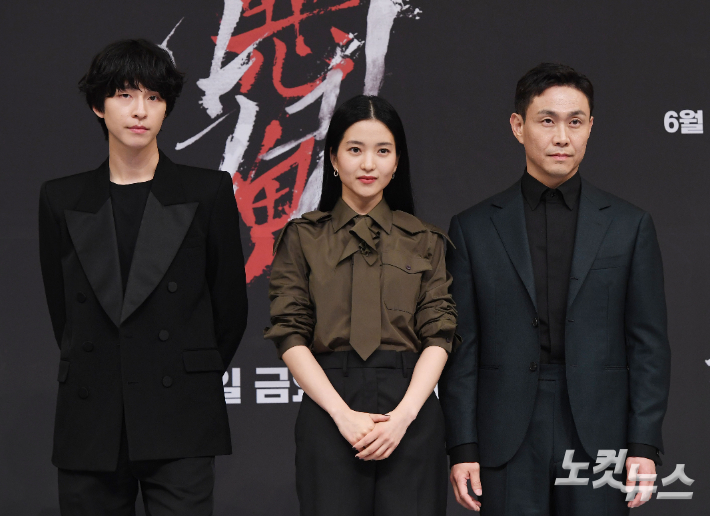 배우 홍경(왼쪽부터), 김태리, 오정세. 황진환 기자