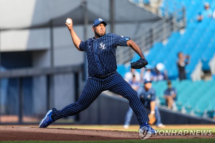 삼성 라이온즈에서 웨이버 공시 요청된 외국인 투수 앨버트 수아레즈. 삼성 라이온즈