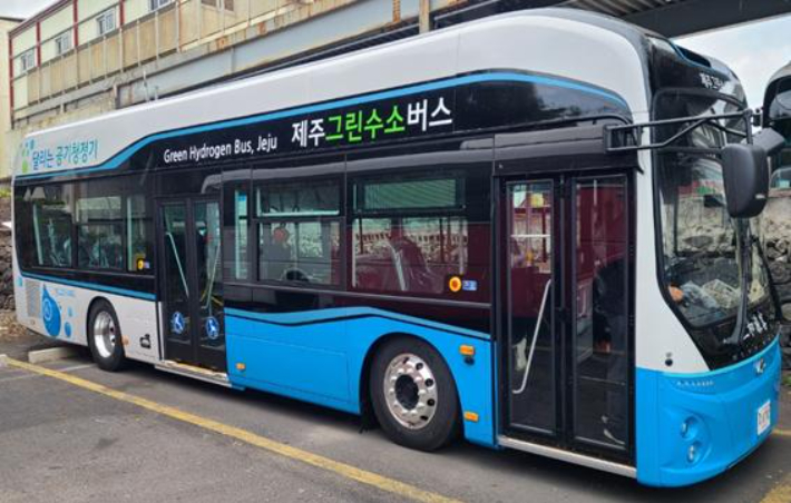 전국 최초 그린수소 버스가 빠르면 10월 제주시내를 운행한다. 제주도 제공