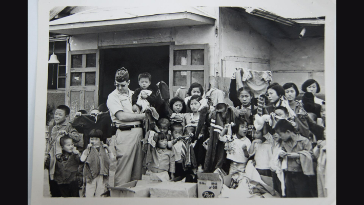 한국전쟁 고아들을 위해 미군들의 작은 섬김으로 출발한 경기도 평택에 자리한 '성육보육원'의 옛 모습
