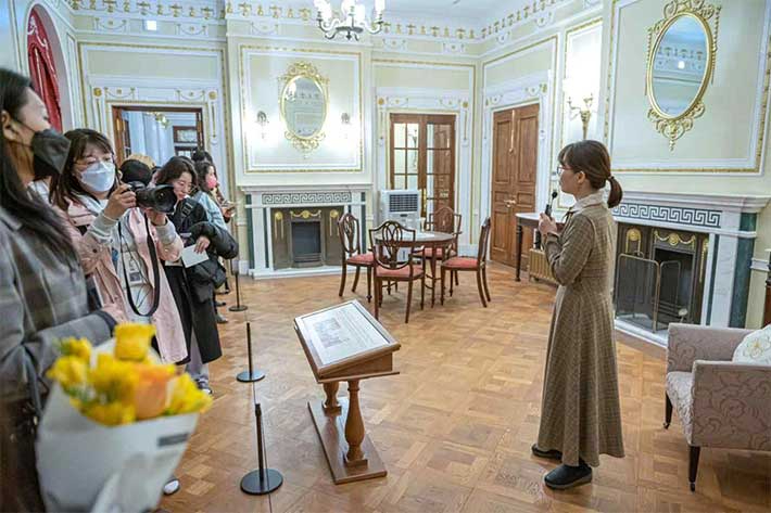 2023년 상반기 '밤의 석조전' 행사 사진 '석조전 관람'. 문화재청 제공