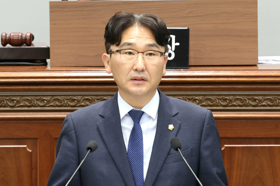 전홍표 창원시의원. 창원시의회 제공