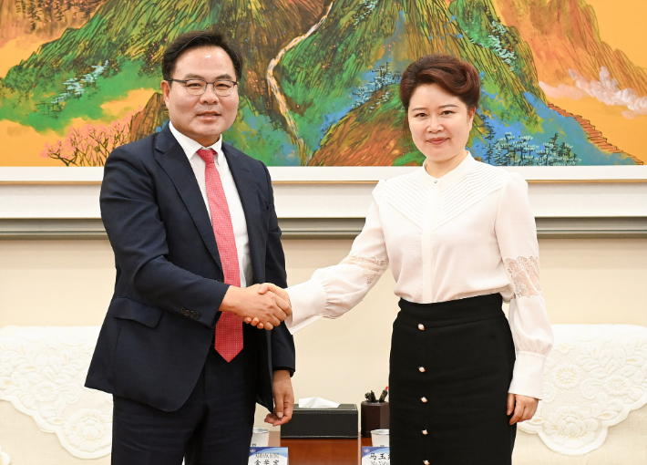 경상북도-중국 산시성 통상 교류 협력 협약식(중국산시성CCPIT 마위홍 회장) 모습. 경북도 제공