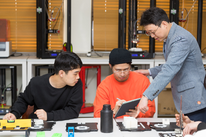 동의과학대학교 기계공학과 실습 수업의 모습. 동의과학대학교 제공