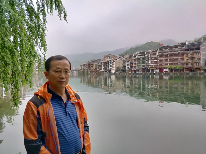 저자 정신철 교수. 도서출판 역락 제공 