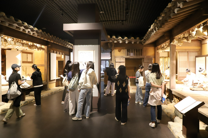 산청엑스포 의학박물관. 경남도청 제공