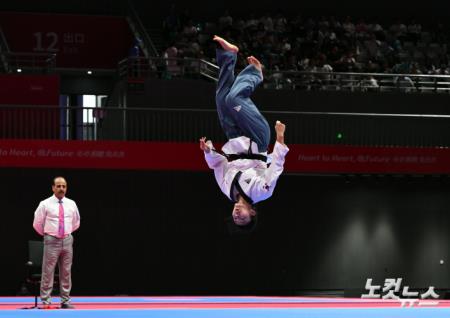 날아오른 차예은