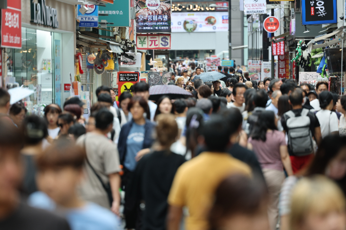 서울 명동. 연합뉴스 