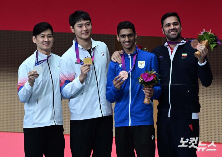 금은메달 동시 획득한 펜싱 남자 사브르