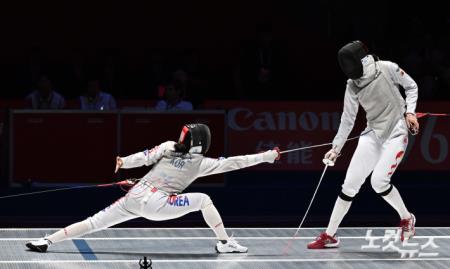 공격 성공시키는 채송오