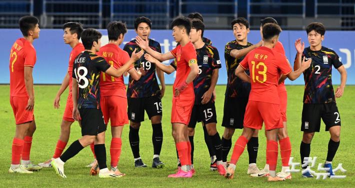 8강 중국전에서 2대0 으로 승리한 한국축구