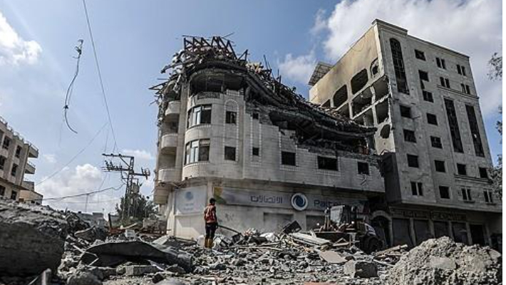 이스라엘 공습에 파괴된 팔레스타인 통신 회사 건물. 연합뉴스