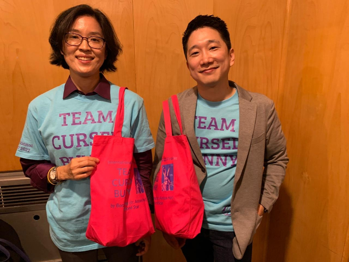 정보라 작가와 안톤 허 번역가 (연합뉴스)