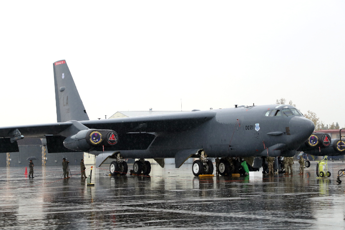 공개된 미군 전략폭격기 B-52H. 국방부 제공