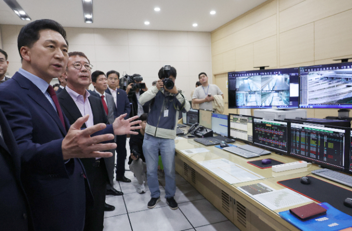 김포골드라인 차량기지 찾은 국민의힘 김기현 대표. 연합뉴스