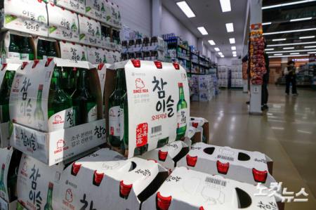 가격 인상 앞둔 소주