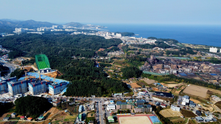 동해 북평중학교 일원 전경. 동해시 제공