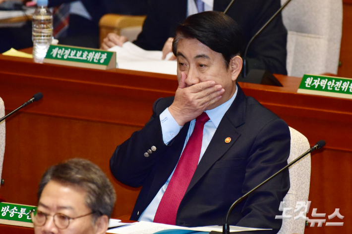 이동관 방송통신위원장. 윤창원 기자