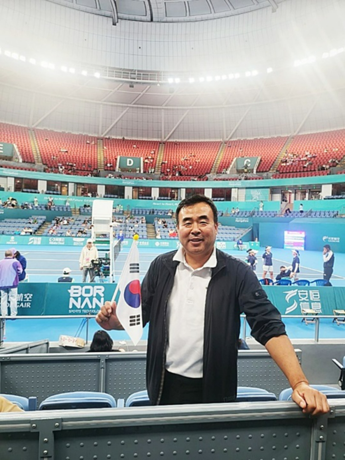 한국 소프트테니스 여자 대표팀 사령탑에 선임된 곽필근 안성시청 감독. 안성시청