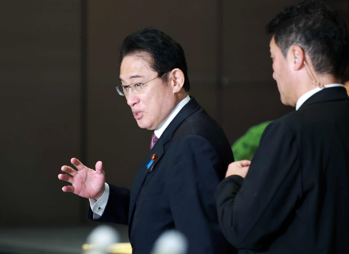 기시다 후미오 일본 총리가 21일 밤 북한 정찰위성 발사 관련 NSC를 긴급 소집했다. 연합뉴스