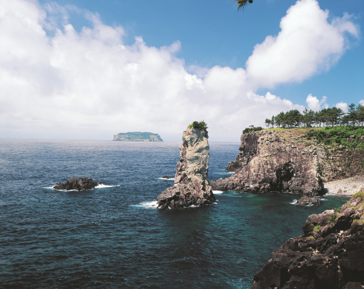 제주 서귀포시 외돌개. 제주관광공사 제공