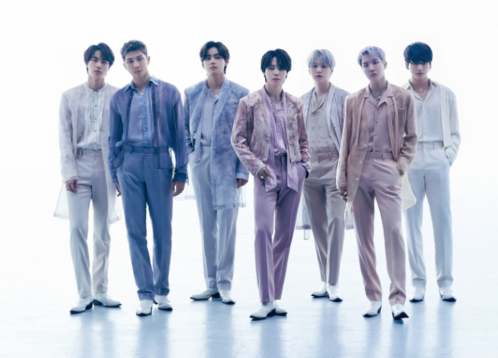 BTS 8년 연속 'MAMA' 대상…"더 큰 하나로 만나요"