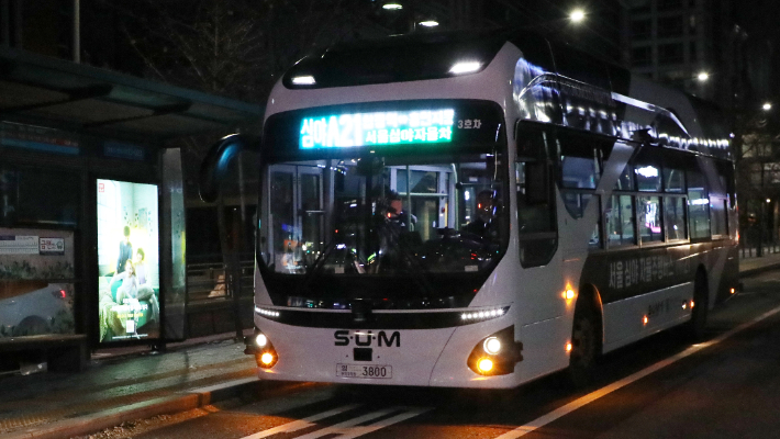 심야 자율주행버스 운행 모습. 서울시 제공 