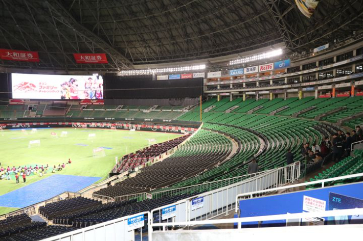 울산시 해외사절단은 11월 25일 후쿠오카시 개폐식 돔 야구장인 후쿠오카시 페이페이돔 구장을 시찰했다. 울산시 제공