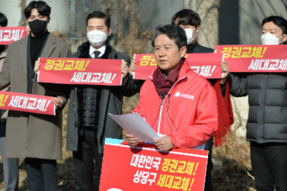 윤갑근 측 제공