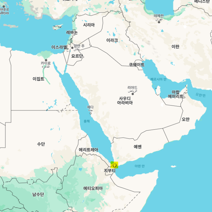 노란색 부분이 바브 엘 만데브 해협. 구글 지도 캡처