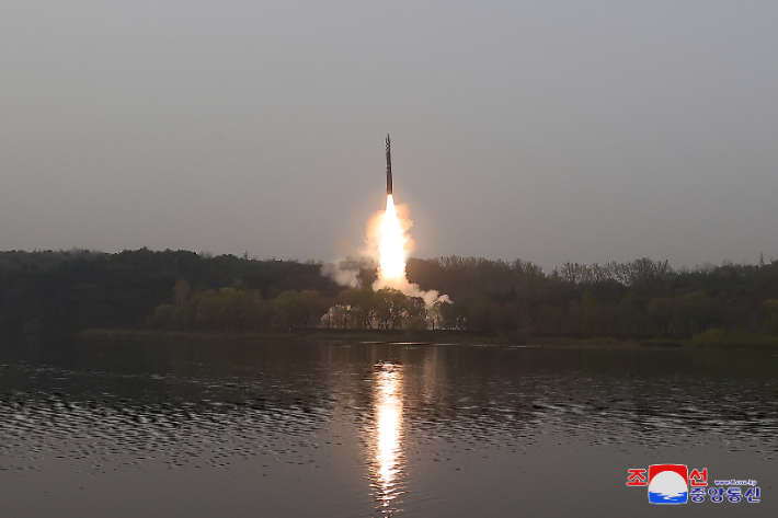 北 ICBM 발사 모습. 연합뉴스