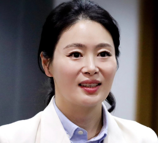 이경 전 더불어민주당 상근부대변인. 이 전 상근부대변인 페이스북 캡처
