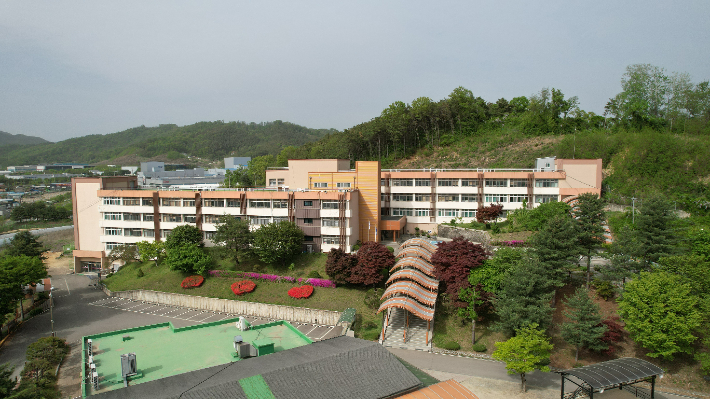 증평 형석고. 괴산증평교육지원청 제공