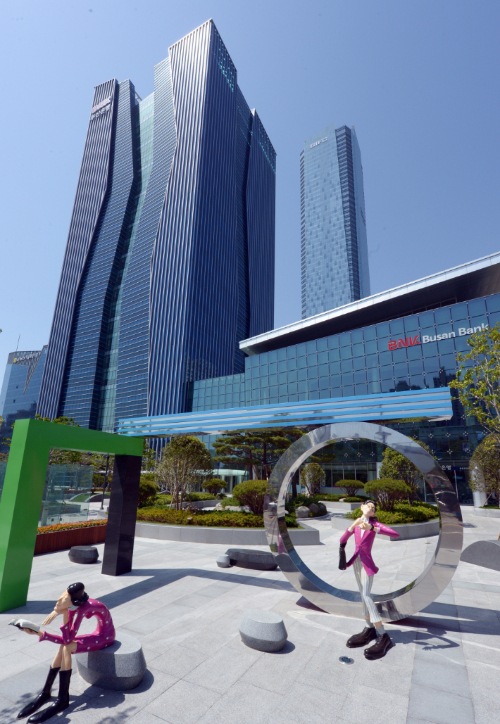 BNK금융그룹 본사 전경. BNK금융그룹 제공