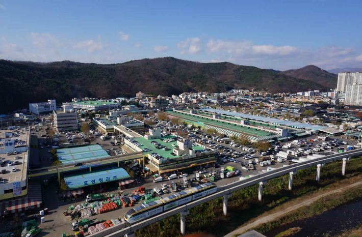 대구 북구 매천동 농수산물 도매시장 대구시 제공