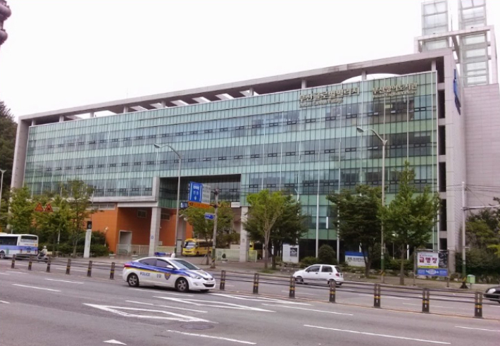 부산영어도서관. 부산시교육청 제공