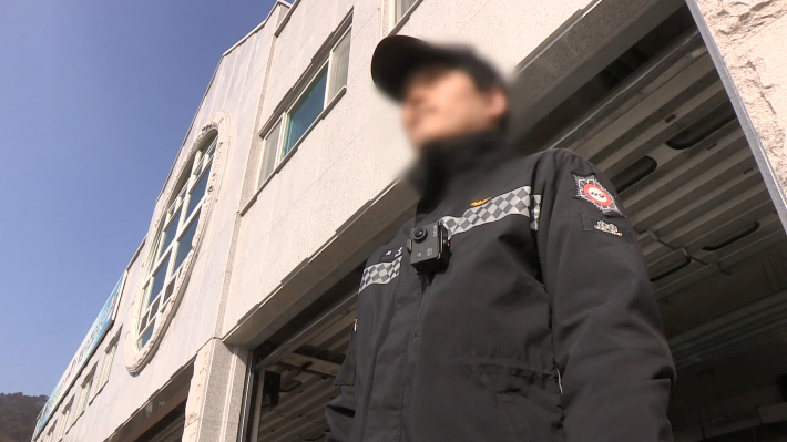 보디캠을 착용한 경찰관. 연합뉴스