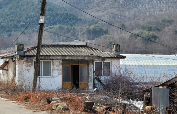 농촌에 장기간 버려진 폐가. 연합뉴스