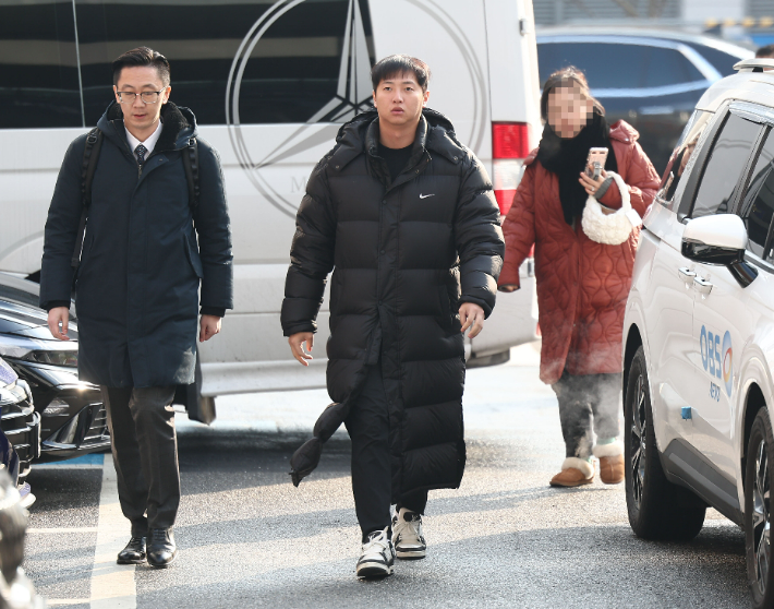 미국 프로야구 김하성을 공갈 협박 및 명예훼손한 혐의를 받는 야구선수 임혜동. 연합뉴스 